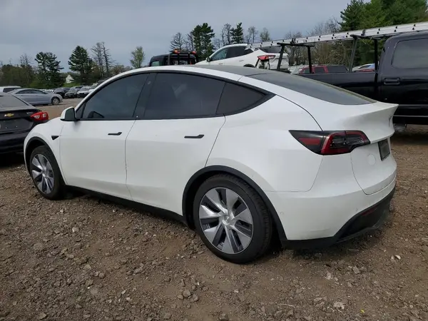 5YJYGAEE3MF191025 2021 TESLA MODEL Y - Image 2