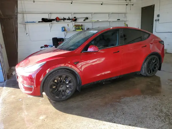 5YJYGAEE3MF208390 2021 TESLA MODEL Y - Image 1