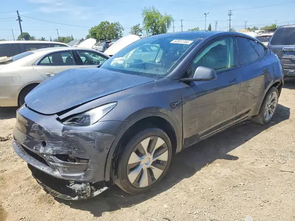 5YJYGAEE3MF234276 2021 TESLA MODEL Y - Image 1