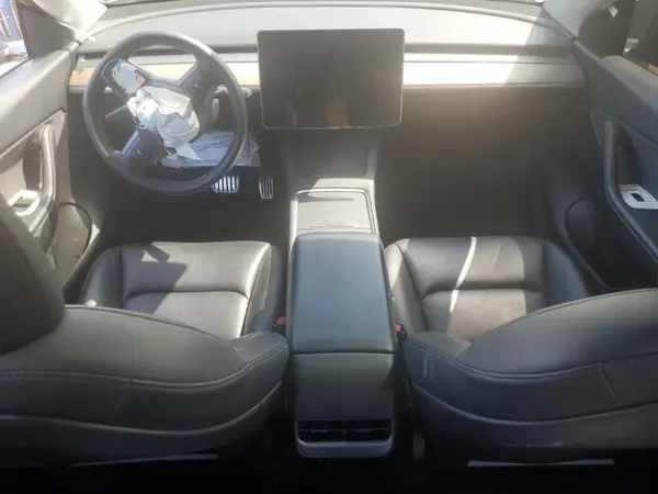 5YJYGAEE3MF293943 2021 TESLA MODEL Y - Image 8