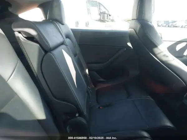5YJYGAEE4MF131335 2021 TESLA MODEL Y - Image 8