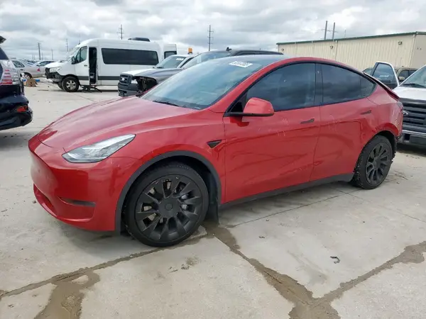 5YJYGAEE4MF143596 2021 TESLA MODEL Y - Image 1