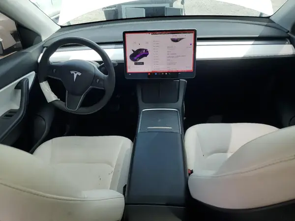 5YJYGAEE4MF145011 2021 TESLA MODEL Y - Image 8