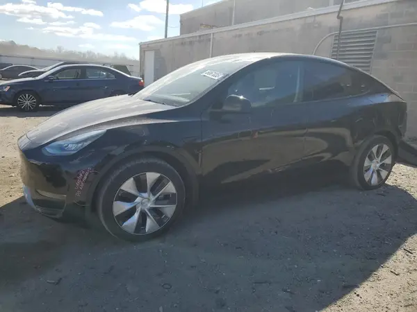 5YJYGAEE4MF149141 2021 TESLA MODEL Y - Image 1