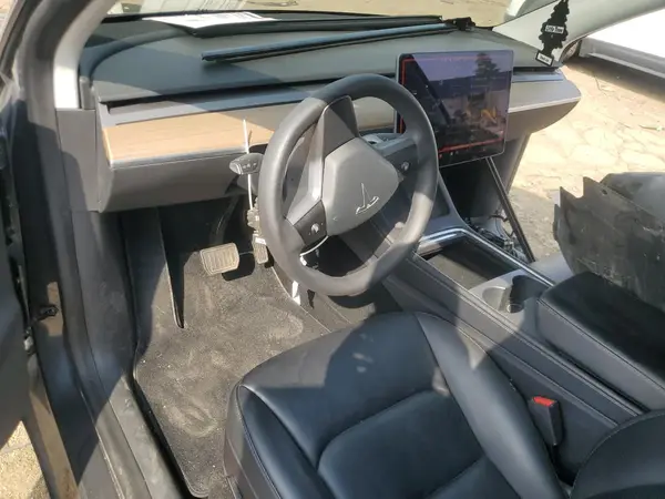 5YJYGAEE4MF184830 2021 TESLA MODEL Y - Image 8
