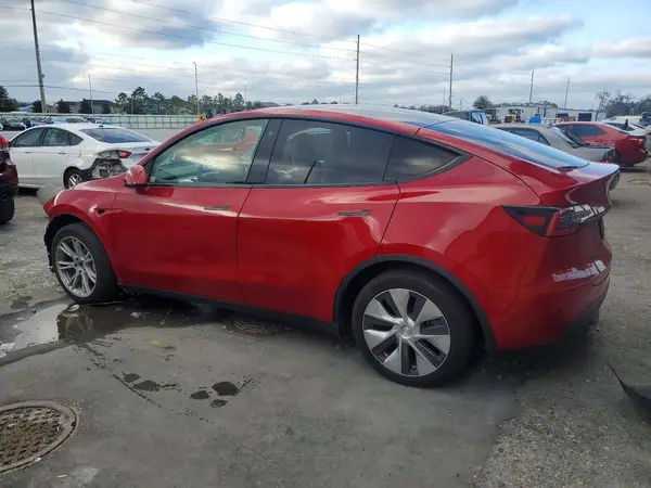 5YJYGAEE4MF187498 2021 TESLA MODEL Y - Image 2