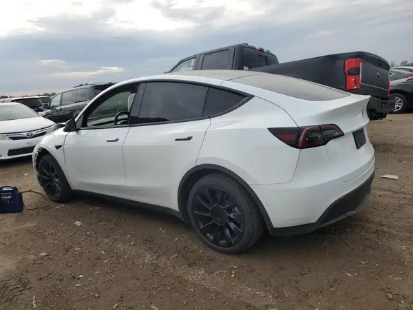 5YJYGAEE4MF199960 2021 TESLA MODEL Y - Image 2