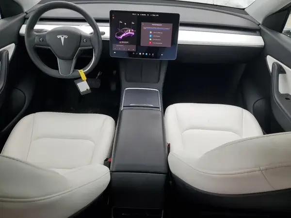 5YJYGAEE4MF228681 2021 TESLA MODEL Y - Image 8