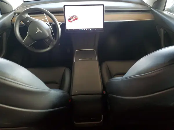 5YJYGAEE4MF239583 2021 TESLA MODEL Y - Image 8