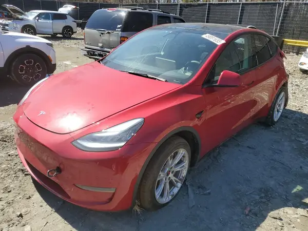 5YJYGAEE4MF260627 2021 TESLA MODEL Y - Image 1