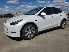 5YJYGAEE4MF267156 2021 TESLA MODEL Y