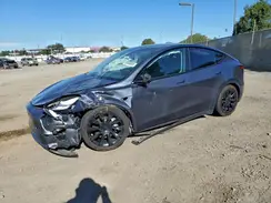 5YJYGAEE4MF269814 2021 TESLA MODEL Y
