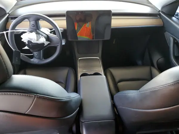 5YJYGAEE4MF274656 2021 TESLA MODEL Y - Image 8