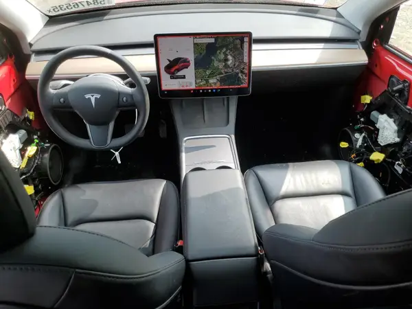 5YJYGAEE5MF145681 2021 TESLA MODEL Y - Image 8