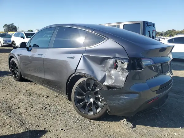 5YJYGAEE5MF180432 2021 TESLA MODEL Y - Image 2