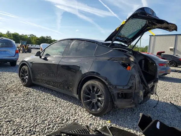 5YJYGAEE5MF188384 2021 TESLA MODEL Y - Image 2