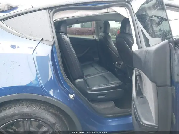 5YJYGAEE5MF196159 2021 TESLA MODEL Y - Image 8