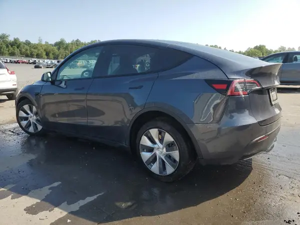 5YJYGAEE5MF251029 2021 TESLA MODEL Y - Image 2