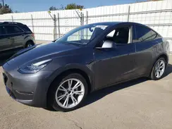 5YJYGAEE5MF261558 2021 TESLA MODEL Y