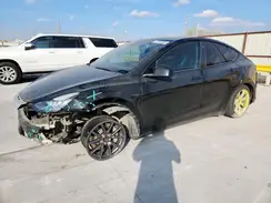 5YJYGAEE5MF263259 2021 TESLA MODEL Y
