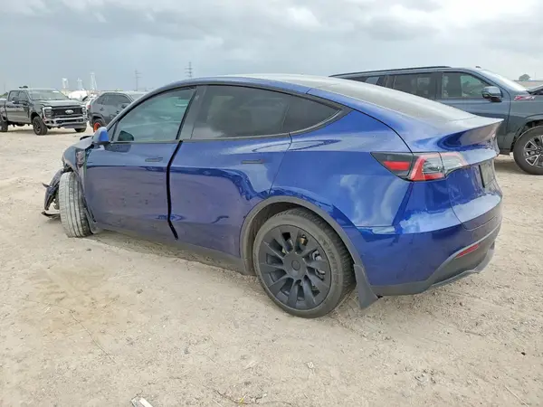 5YJYGAEE5MF285374 2021 TESLA MODEL Y - Image 2