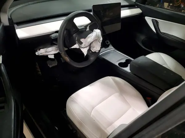 5YJYGAEE5MF285844 2021 TESLA MODEL Y - Image 8