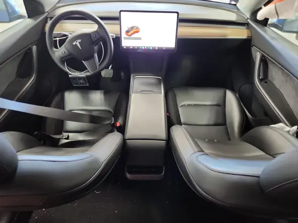 5YJYGAEE5MF287061 2021 TESLA MODEL Y - Image 8
