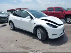5YJYGAEE5MF297380 2021 TESLA MODEL Y