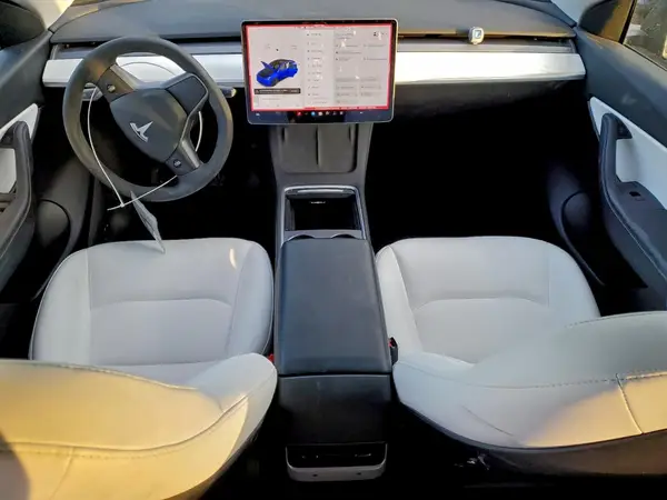 5YJYGAEE6MF144233 2021 TESLA MODEL Y - Image 8