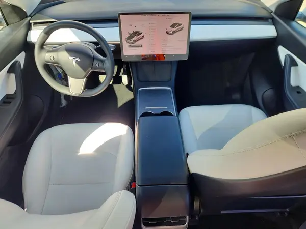 5YJYGAEE6MF195389 2021 TESLA MODEL Y - Image 8