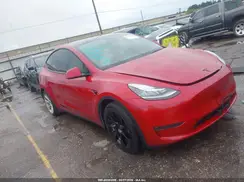 5YJYGAEE6MF201417 2021 TESLA MODEL Y