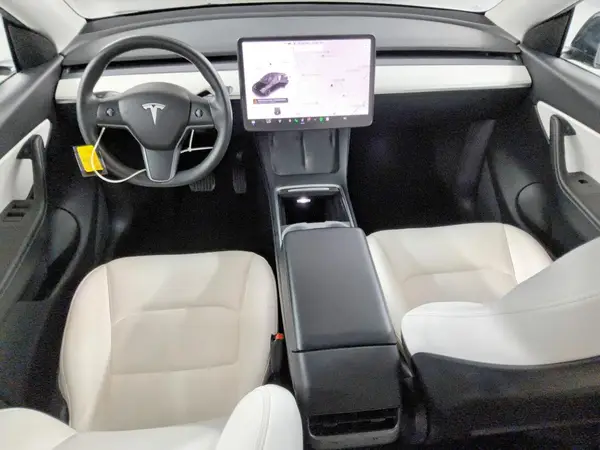 5YJYGAEE6MF201613 2021 TESLA MODEL Y - Image 8