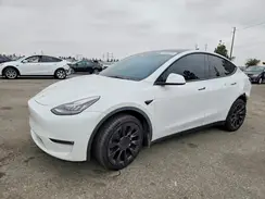 5YJYGAEE6MF243747 2021 TESLA MODEL Y