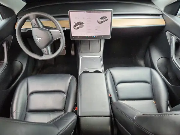 5YJYGAEE6MF243747 2021 TESLA MODEL Y - Image 8