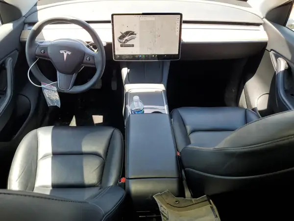 5YJYGAEE6MF262153 2021 TESLA MODEL Y - Image 8