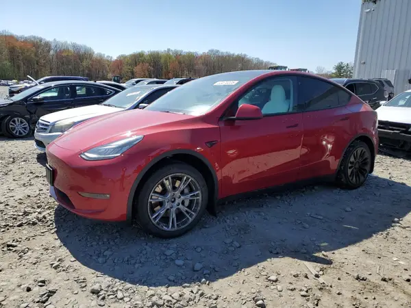 5YJYGAEE6MF264727 2021 TESLA MODEL Y - Image 1