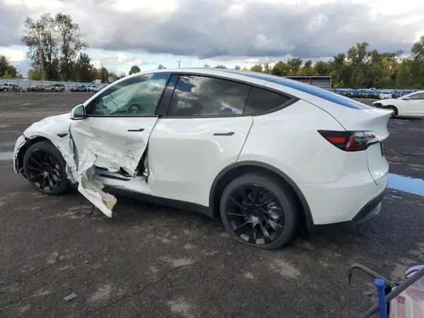 5YJYGAEE6MF293452 2021 TESLA MODEL Y - Image 2