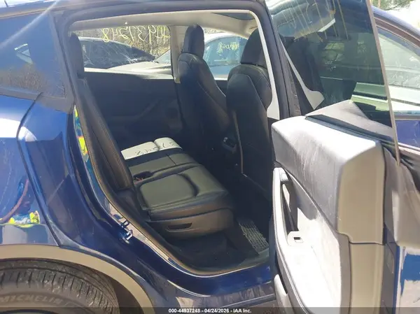 5YJYGAEE6MF298151 2021 TESLA MODEL Y - Image 8