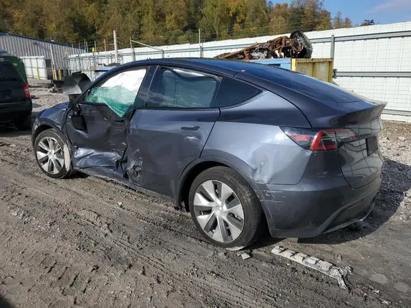 5YJYGAEE6MF299915 2021 TESLA MODEL Y - Image 2