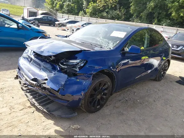 5YJYGAEE7MF112097 2021 TESLA MODEL Y - Image 2