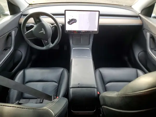 5YJYGAEE7MF136724 2021 TESLA MODEL Y - Image 8
