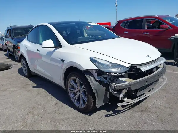 5YJYGAEE7MF150560 2021 TESLA MODEL Y - Image 1