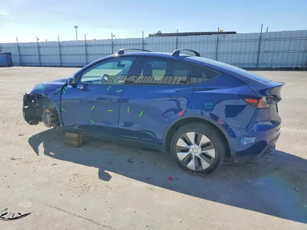 5YJYGAEE7MF159825 2021 TESLA MODEL Y - Image 2