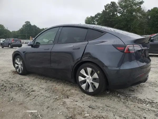 5YJYGAEE7MF184630 2021 TESLA MODEL Y - Image 2