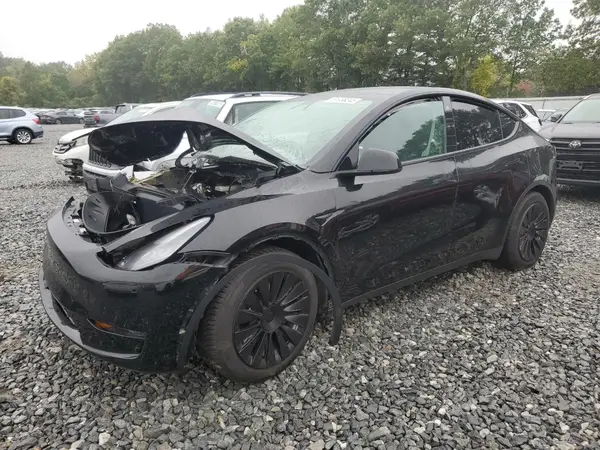 5YJYGAEE7MF238346 2021 TESLA MODEL Y - Image 1