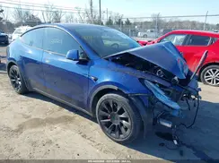 5YJYGAEE7MF283805 2021 TESLA MODEL Y