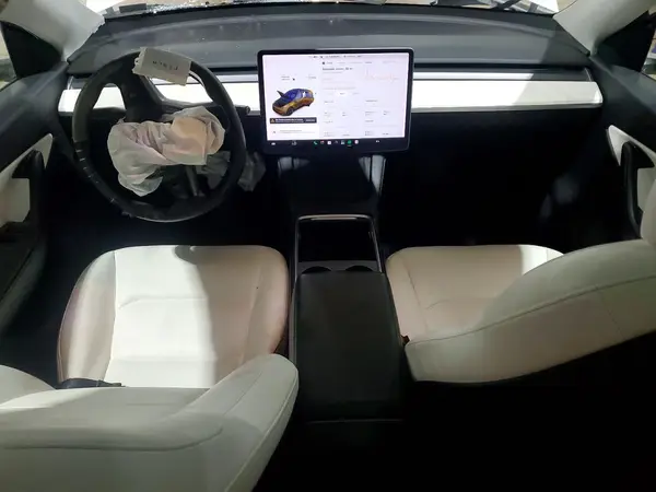 5YJYGAEE8MF144153 2021 TESLA MODEL Y - Image 8