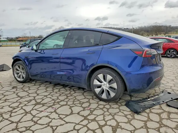 5YJYGAEE8MF146095 2021 TESLA MODEL Y - Image 2