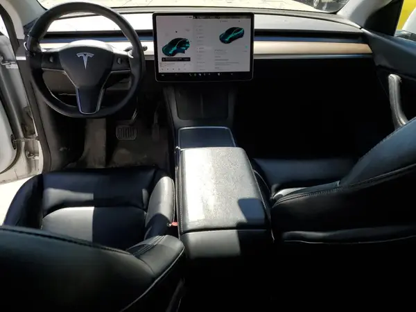 5YJYGAEE8MF191604 2021 TESLA MODEL Y - Image 8