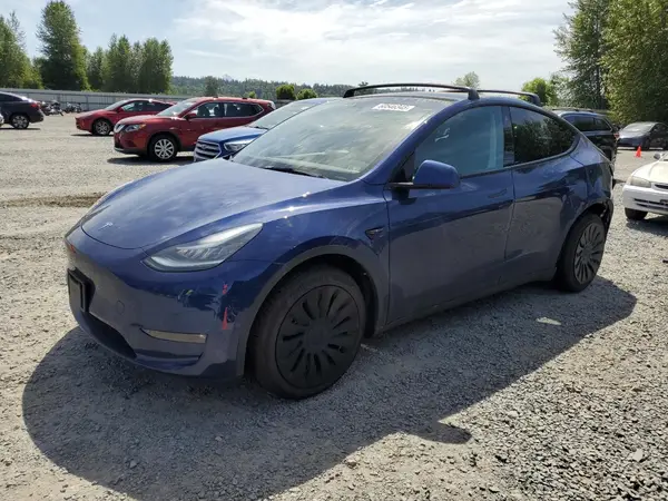 5YJYGAEE8MF257424 2021 TESLA MODEL Y - Image 1